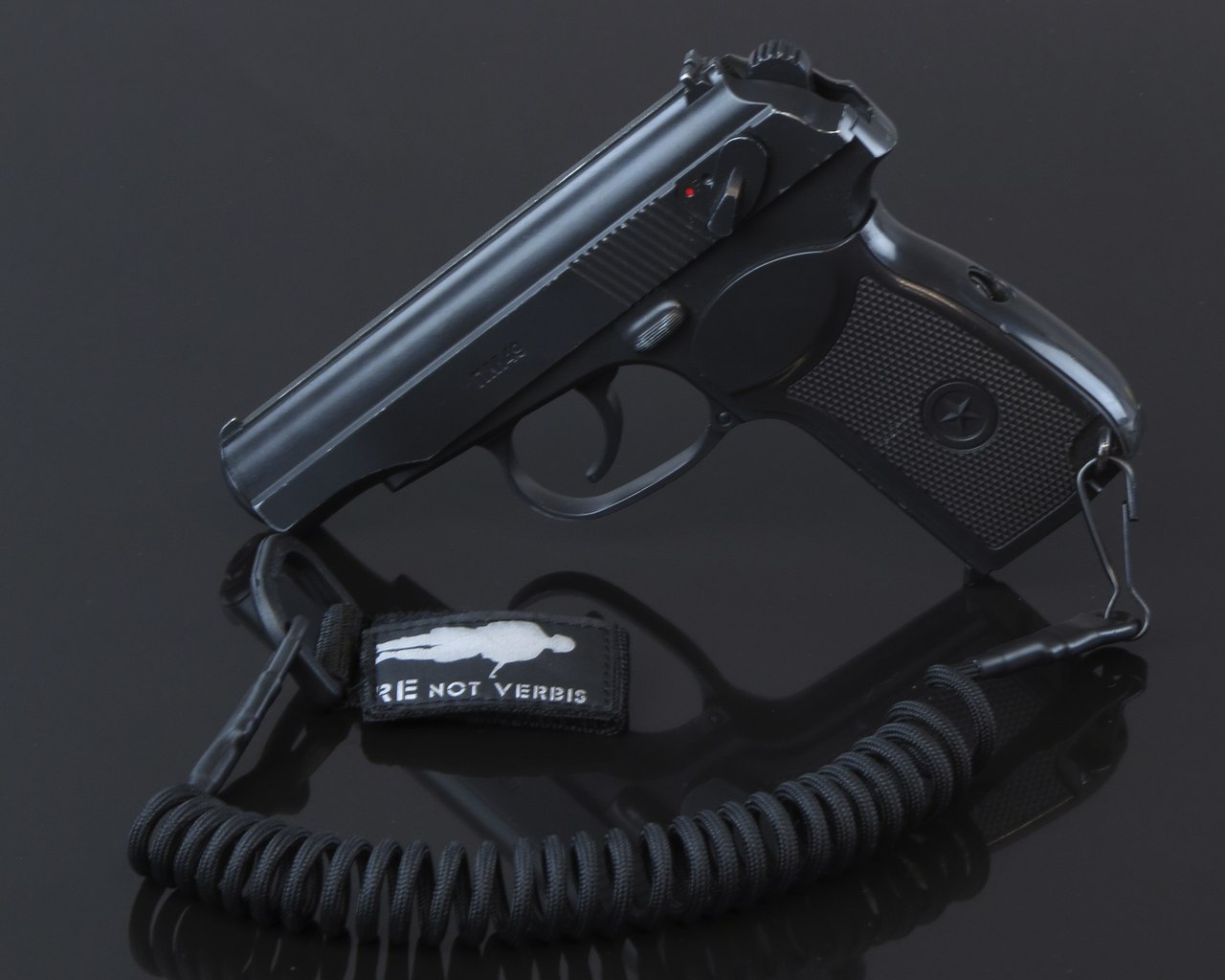 Шнур страхувальний спіральний чорний Шнур страхувальний спіральний чорний - Зображення 7