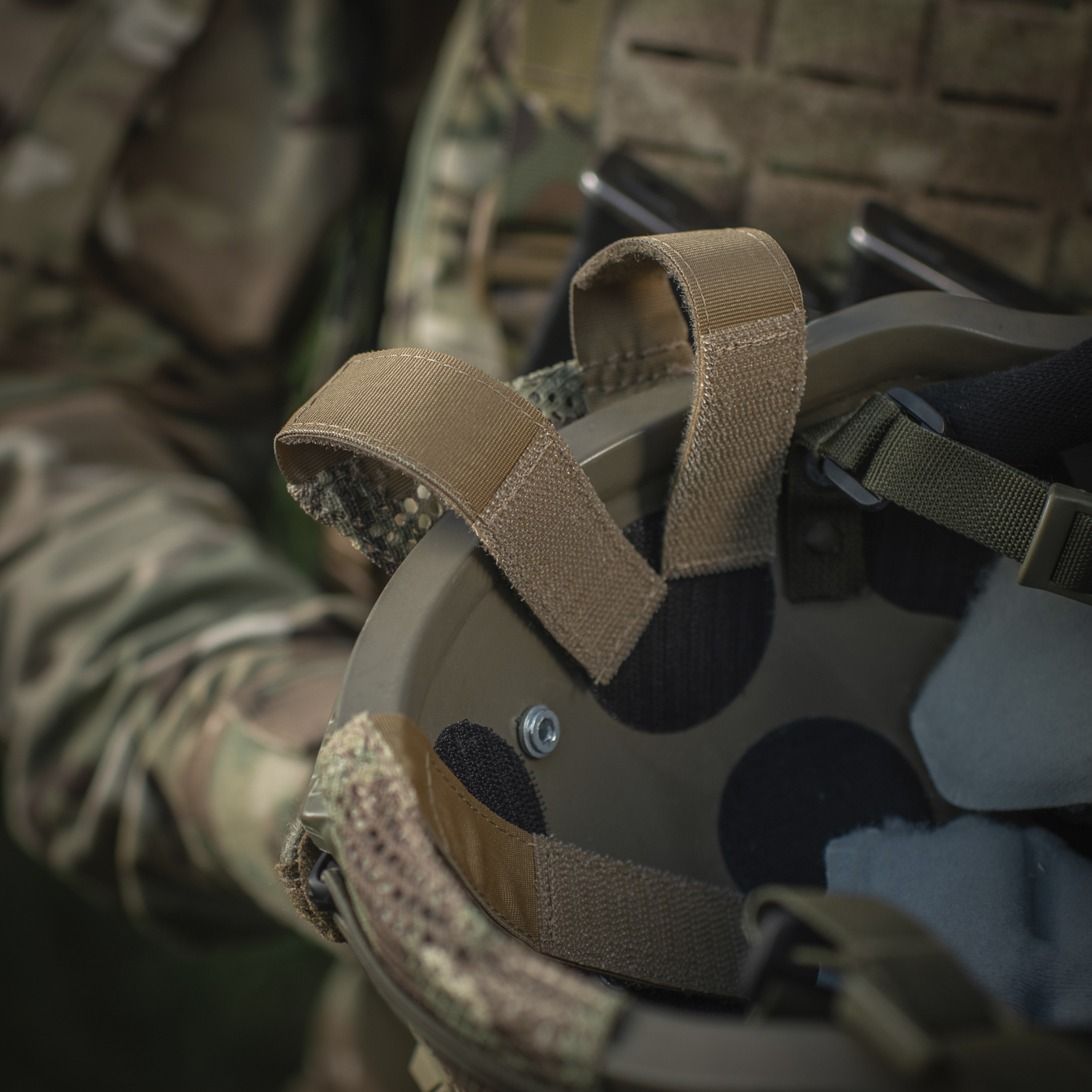 M-Tac кавер на шолом з отвором під Shroud M-Tac кавер на шолом з отвором під Shroud — изображение 21