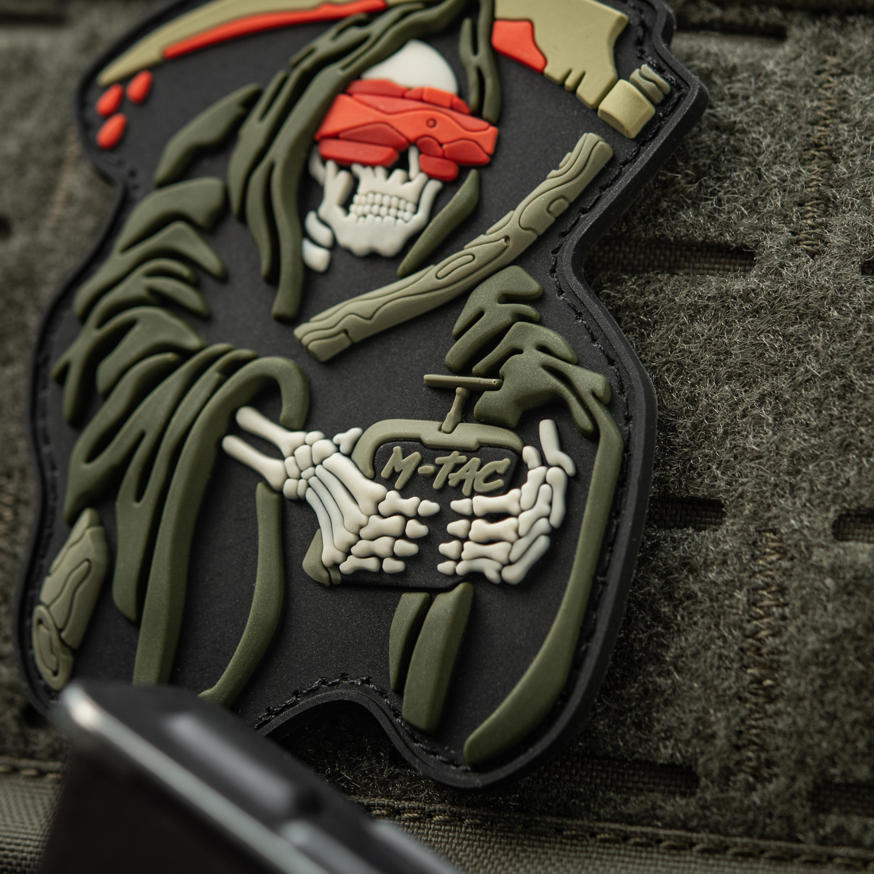 M-Tac нашивка FPV Operator PVC Black/Olive M-Tac нашивка FPV Operator PVC Black/Olive — изображение 4