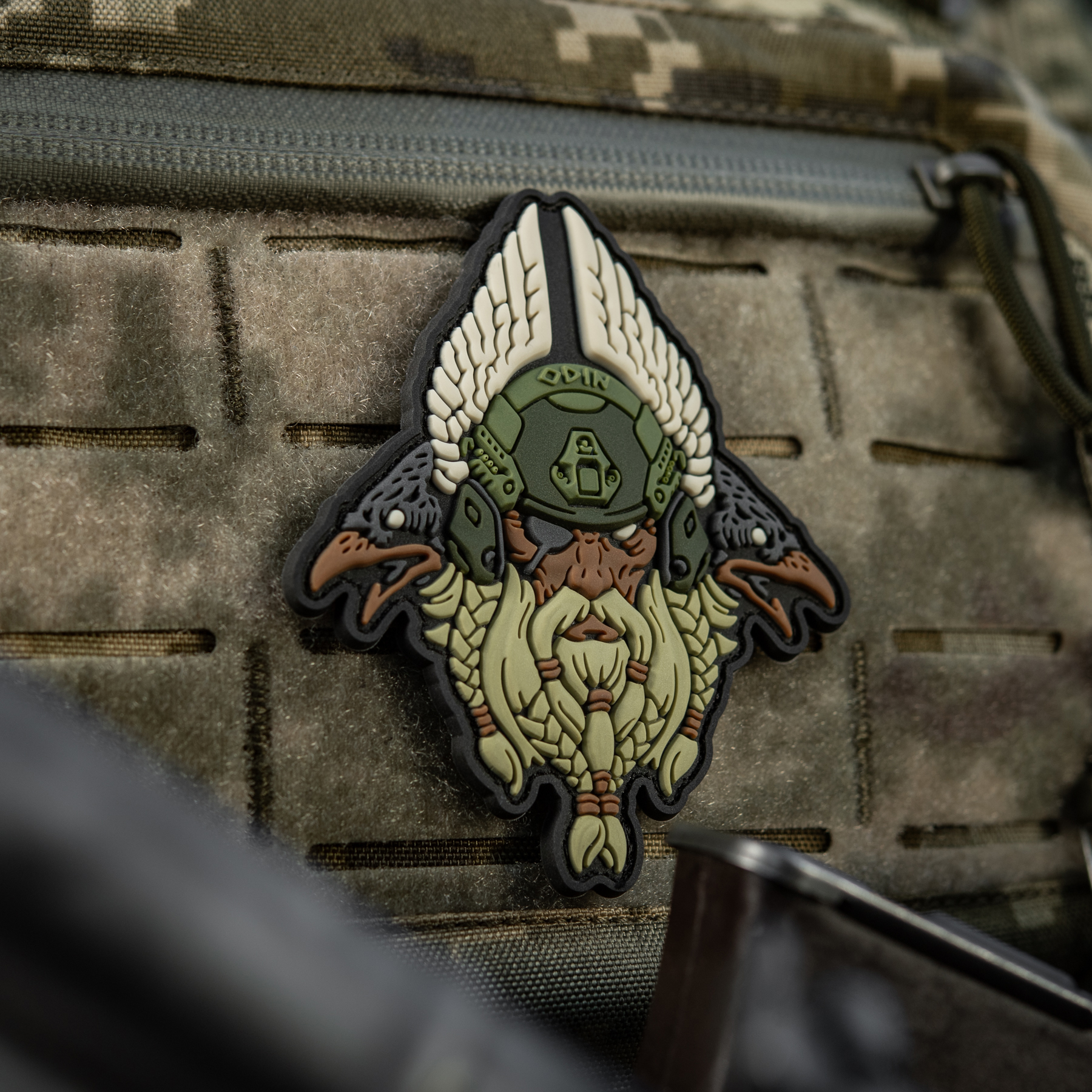 M-Tac нашивка Odin Tactical 3D PVC Olive M-Tac нашивка Odin Tactical 3D PVC Olive — изображение 6