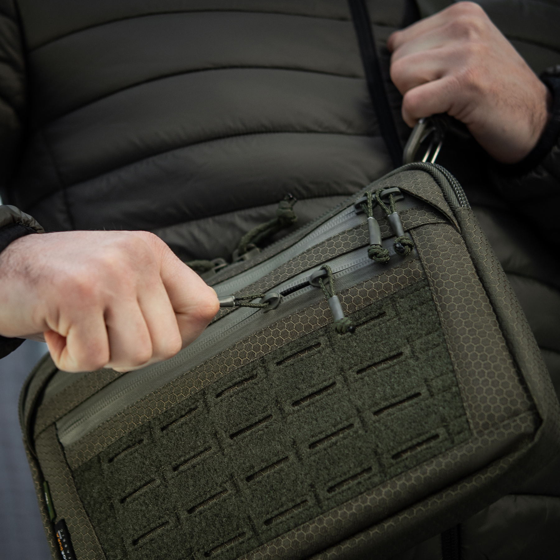 M-Tac сумка Admin Bag Medium Elite з липучкою Hex Ranger Green M-Tac сумка Admin Bag Medium Elite з липучкою Hex Ranger Green - Зображення 25