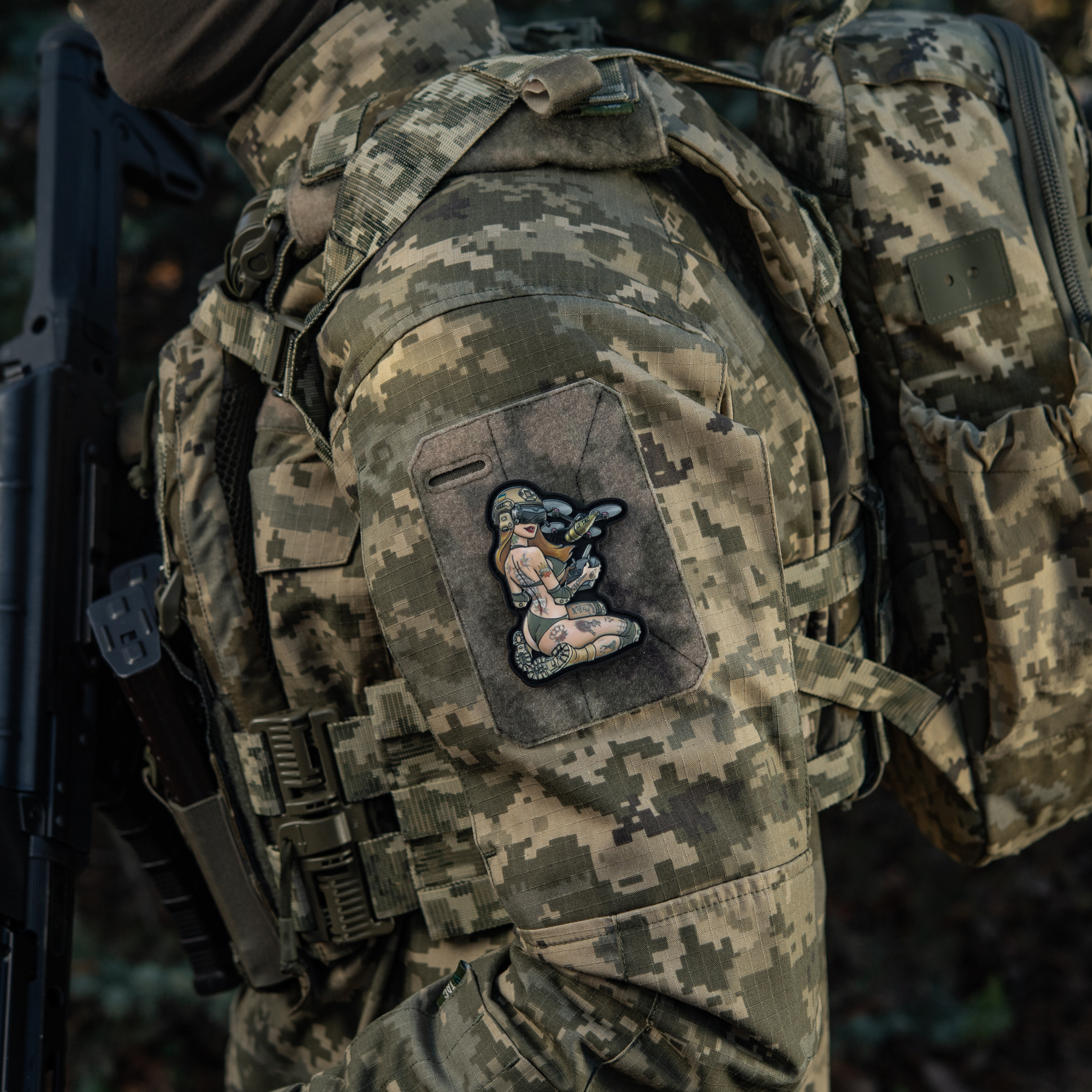 M-Tac нашивка Tactical girl №6 PVC Hooligan Olive V2 M-Tac нашивка Tactical girl №6 PVC Hooligan Olive V2 — изображение 8