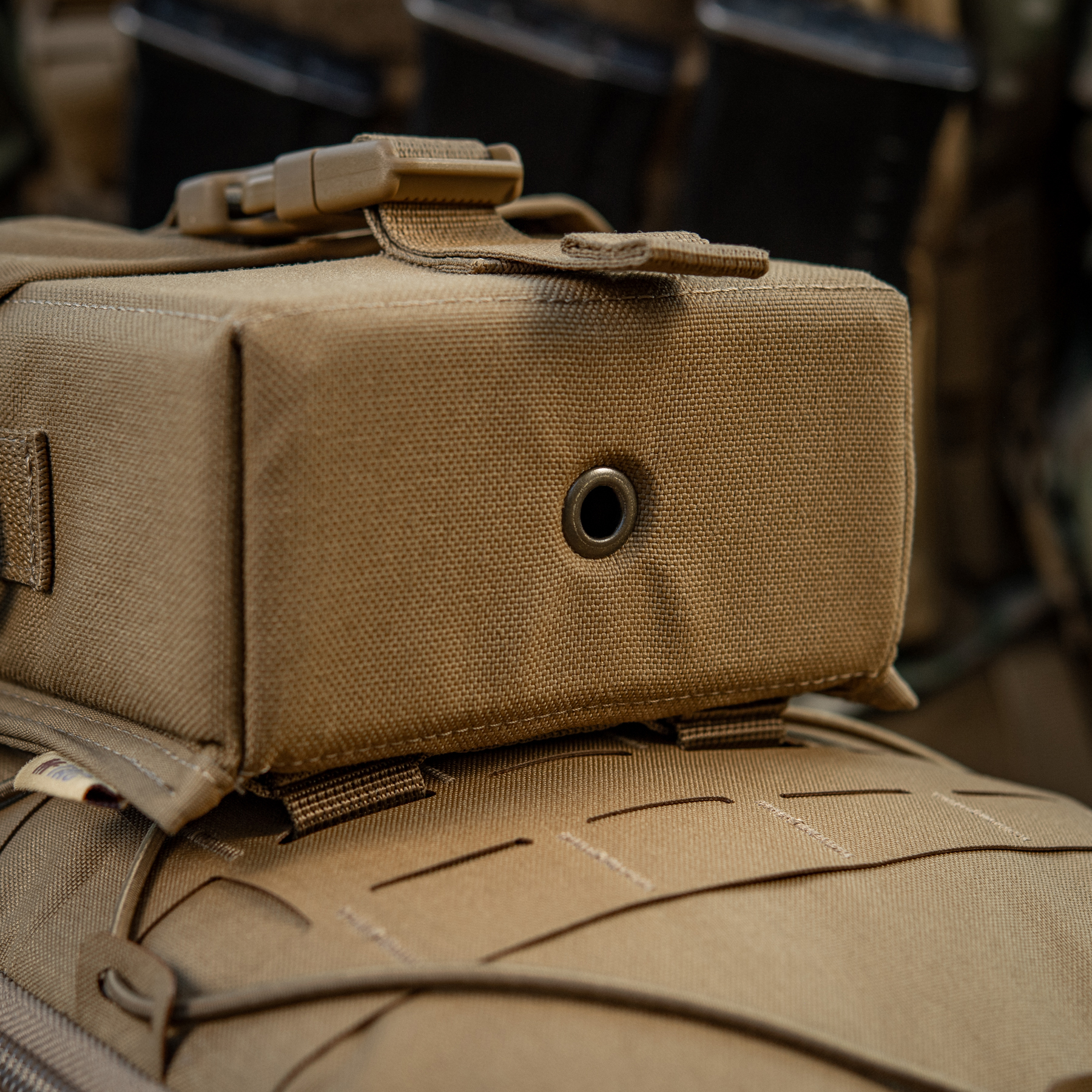 M-Tac підсумок під бінокуляр Coyote M-Tac підсумок під бінокуляр Coyote - Зображення 21