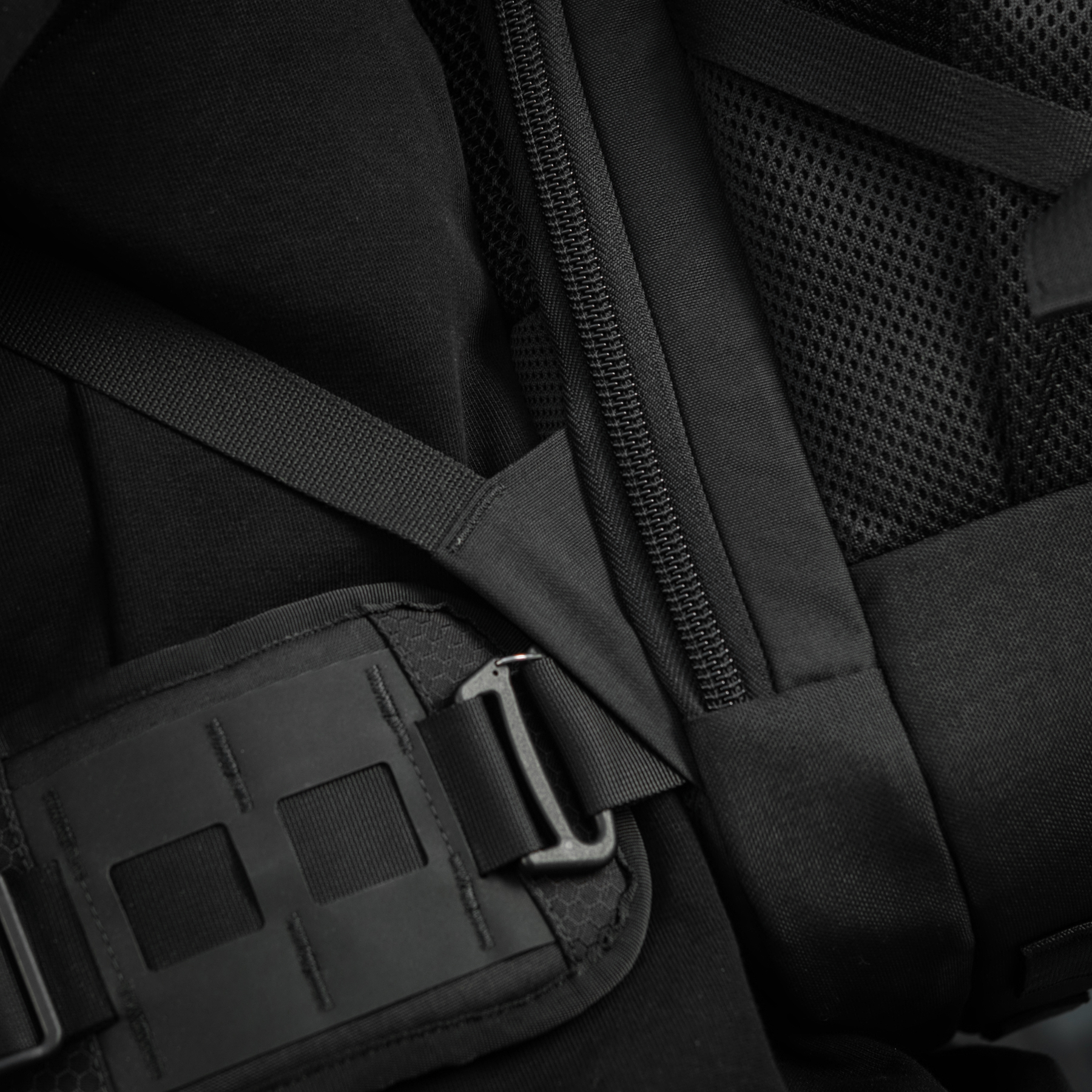M-Tac рюкзак Small Elite Hex Black M-Tac рюкзак Small Elite Hex Black — изображение 37