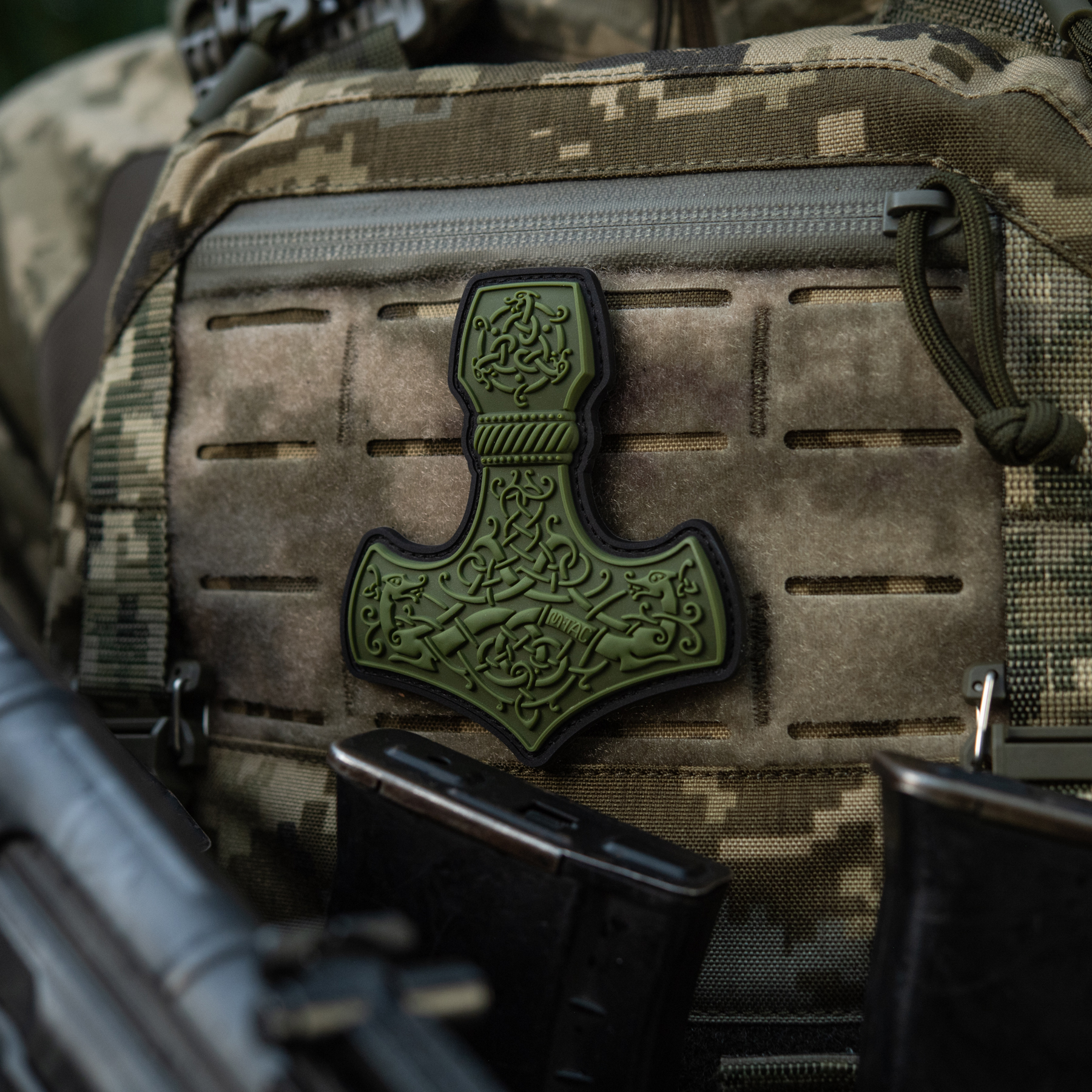 M-Tac нашивка Mjölnir Large PVC Olive M-Tac нашивка Mjölnir Large PVC Olive - Зображення 4