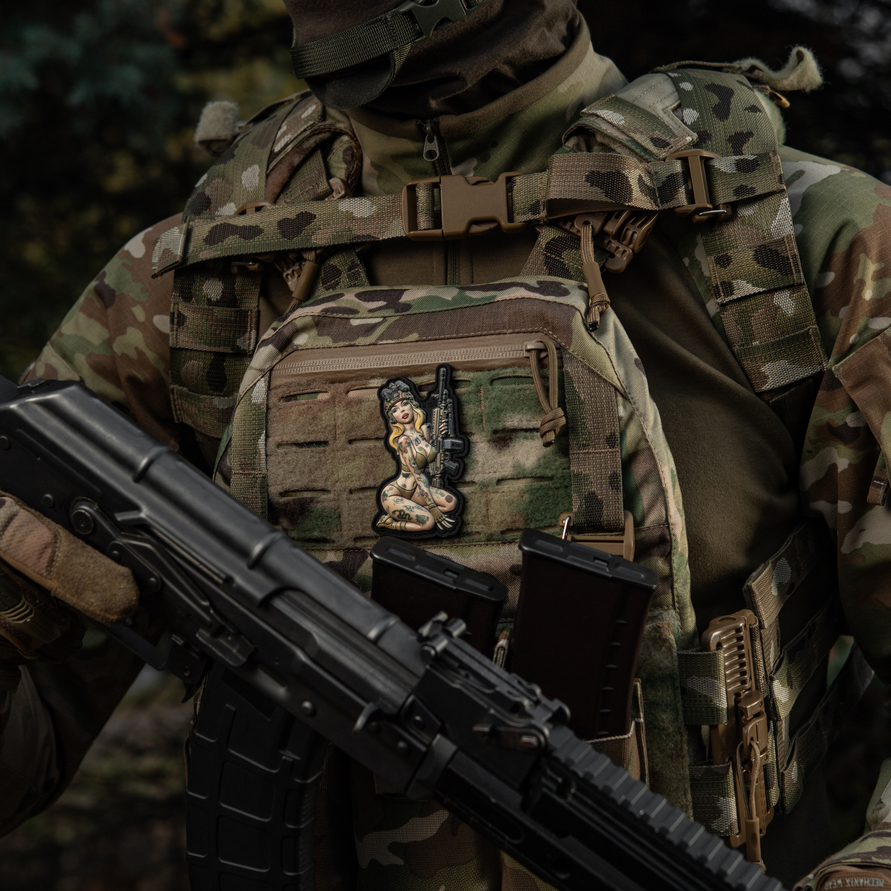 M-Tac нашивка Tactical girl №5 PVC Hooligan M-Tac нашивка Tactical girl №5 PVC Hooligan - Зображення 2